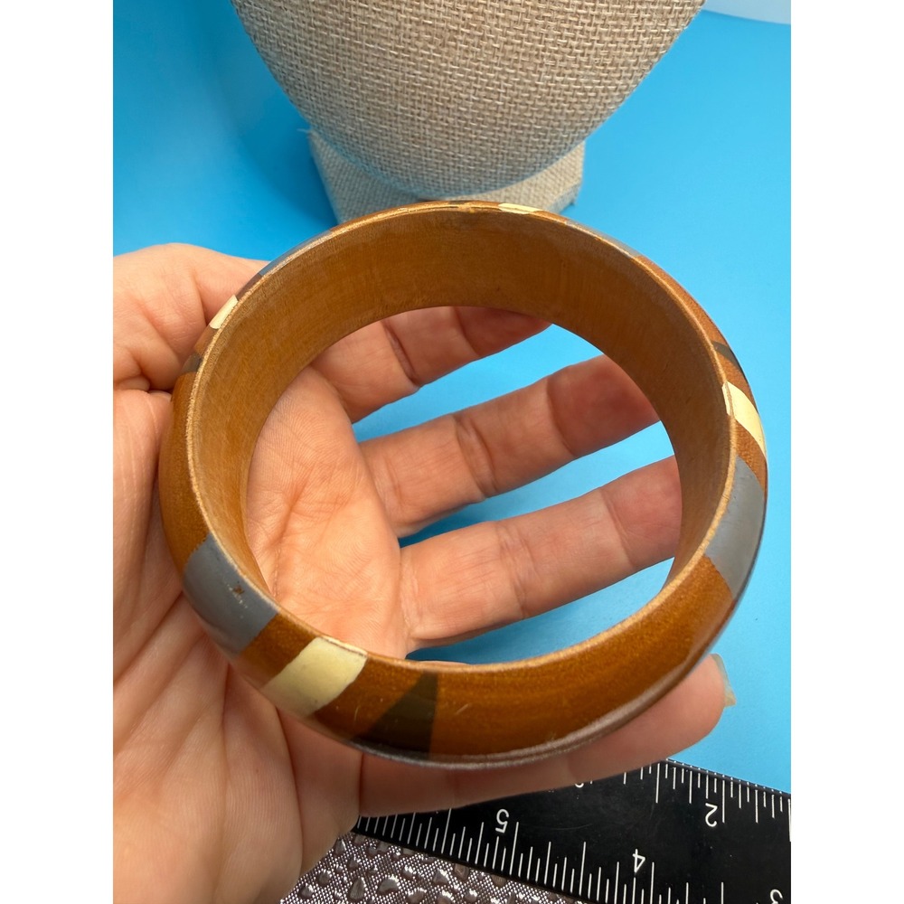 Vintage Wooden Bangle Bracelet Striped Geometric Boho Earth Tones Brown Gray - Picture 2 of 5